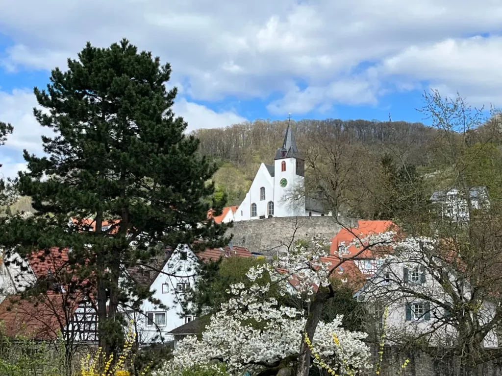Stadt Zwingenberg - Jahreszeiten Bergstrasse